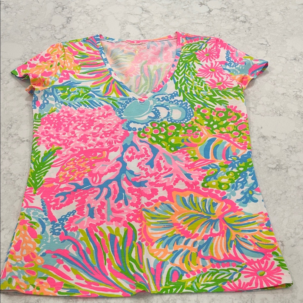Lilly Pulitzer Multicolor Floral T-Shirt - Like New - Women’s XS